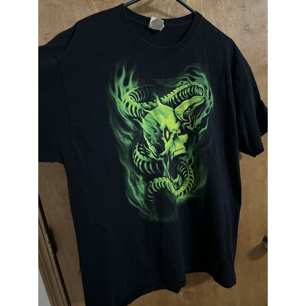Vintage Skulls Snake Skeleton Tee‎ Shirt Size XL Neon Green Y2K Aesthetic Cotton
